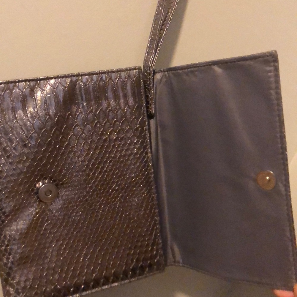 Metallic clutch - Picture 2 of 3